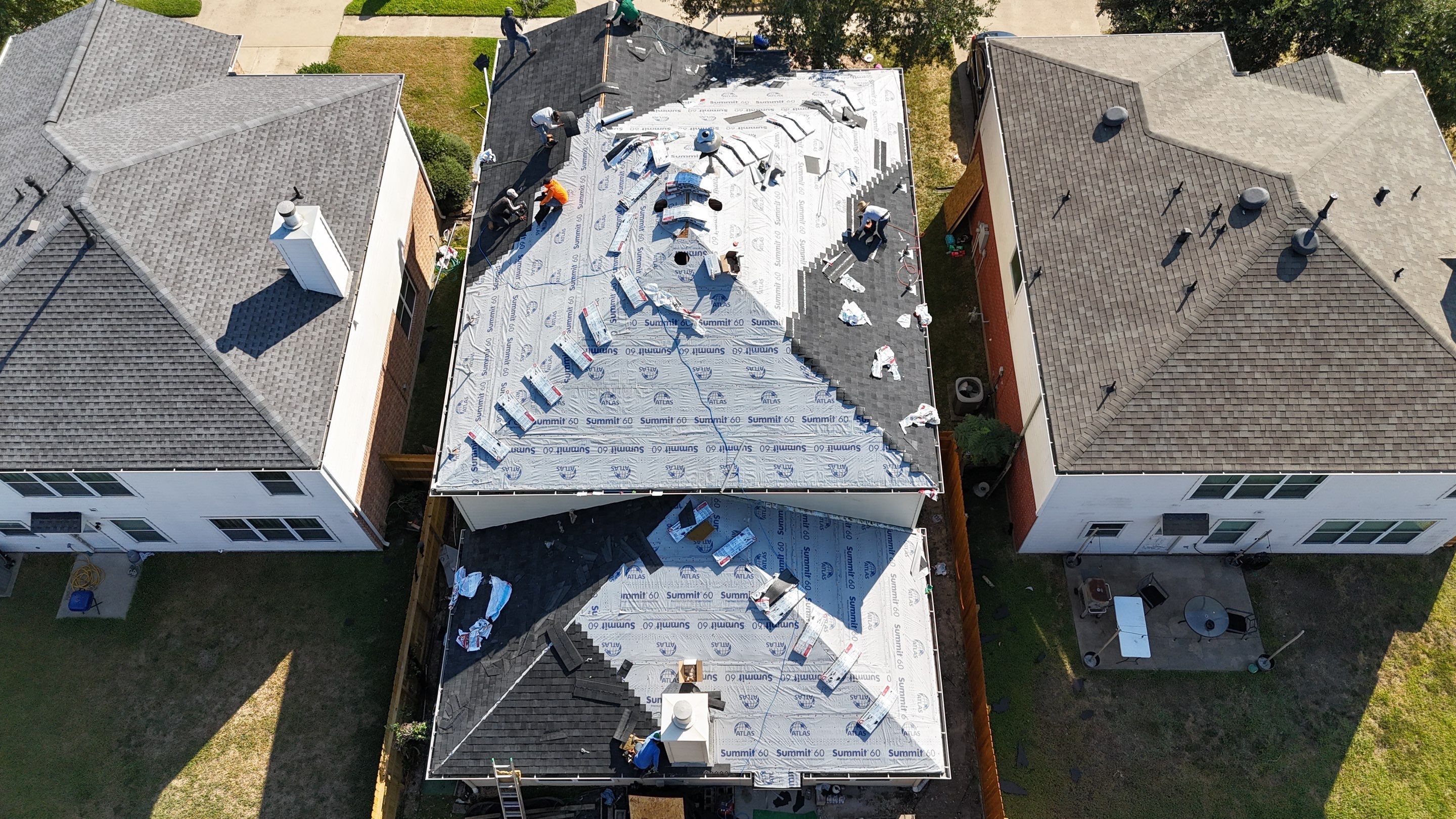 Atascocita Roof Installation using Atlas Pinnacle Pristine by Modern BYLT Roofing & Construction