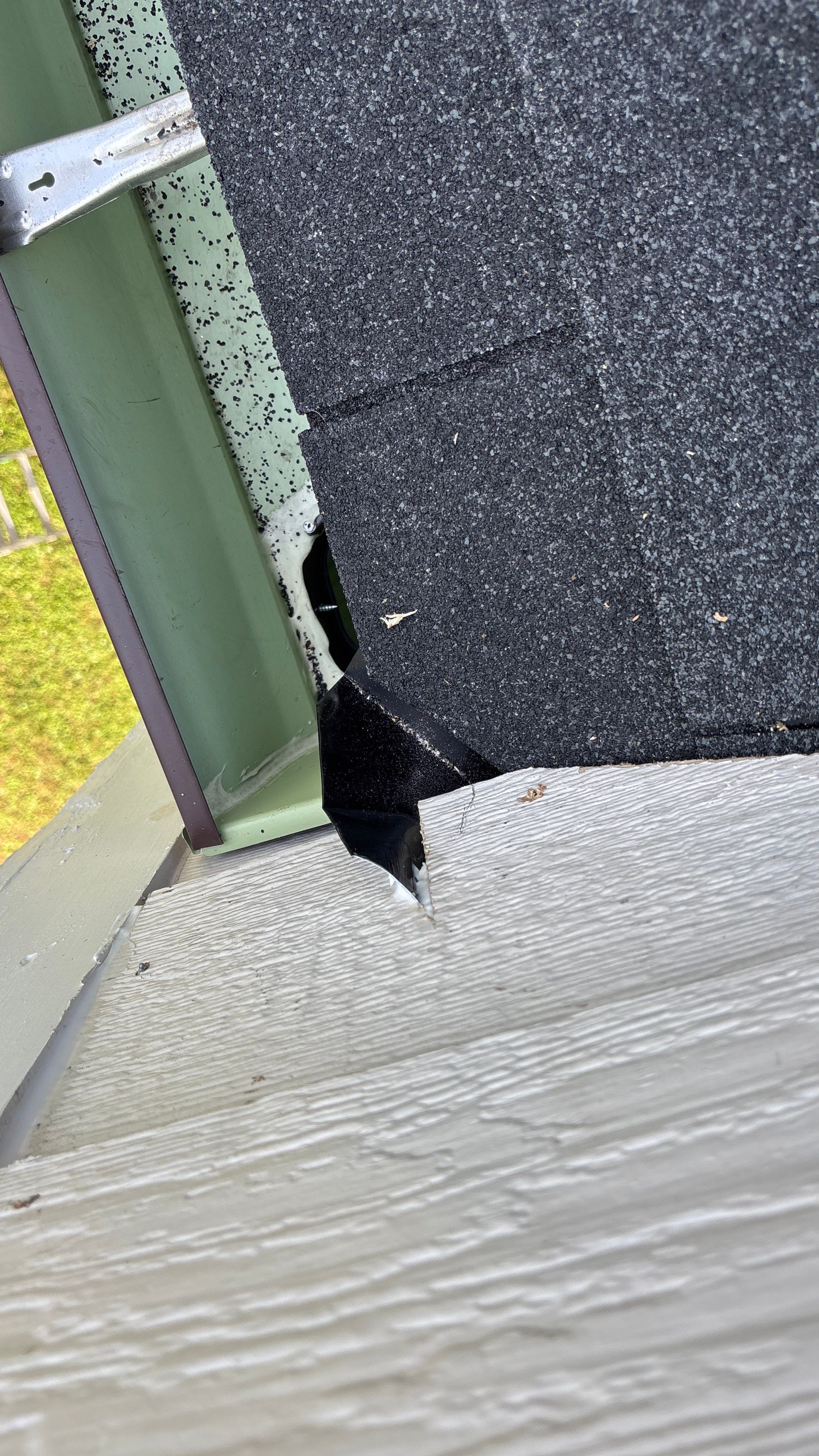 Rela state help  by Deerfield Roofing LLC