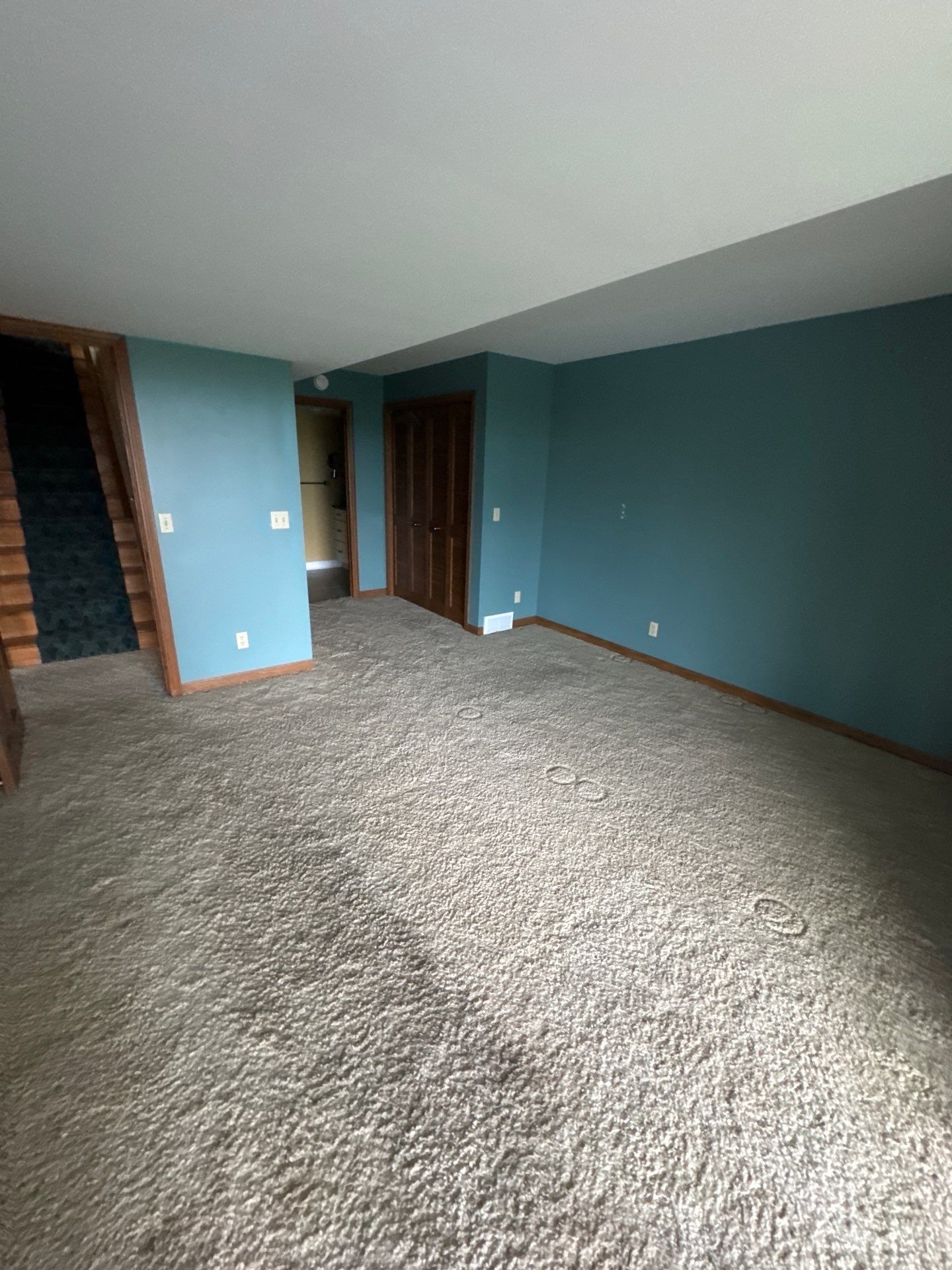 Full Interior Condo Painting in Spring Lake Michigan by Gordon Painting