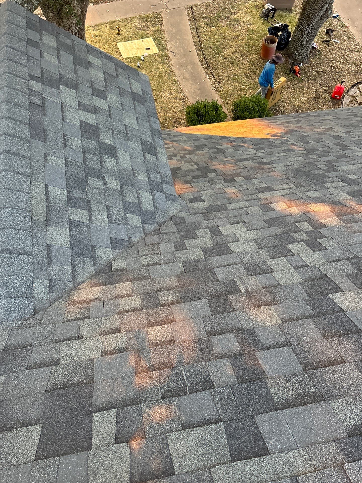 Residential Roofing Installation using Owen's Corning Duration (Lifetime) Shingles by Roof Repair Company