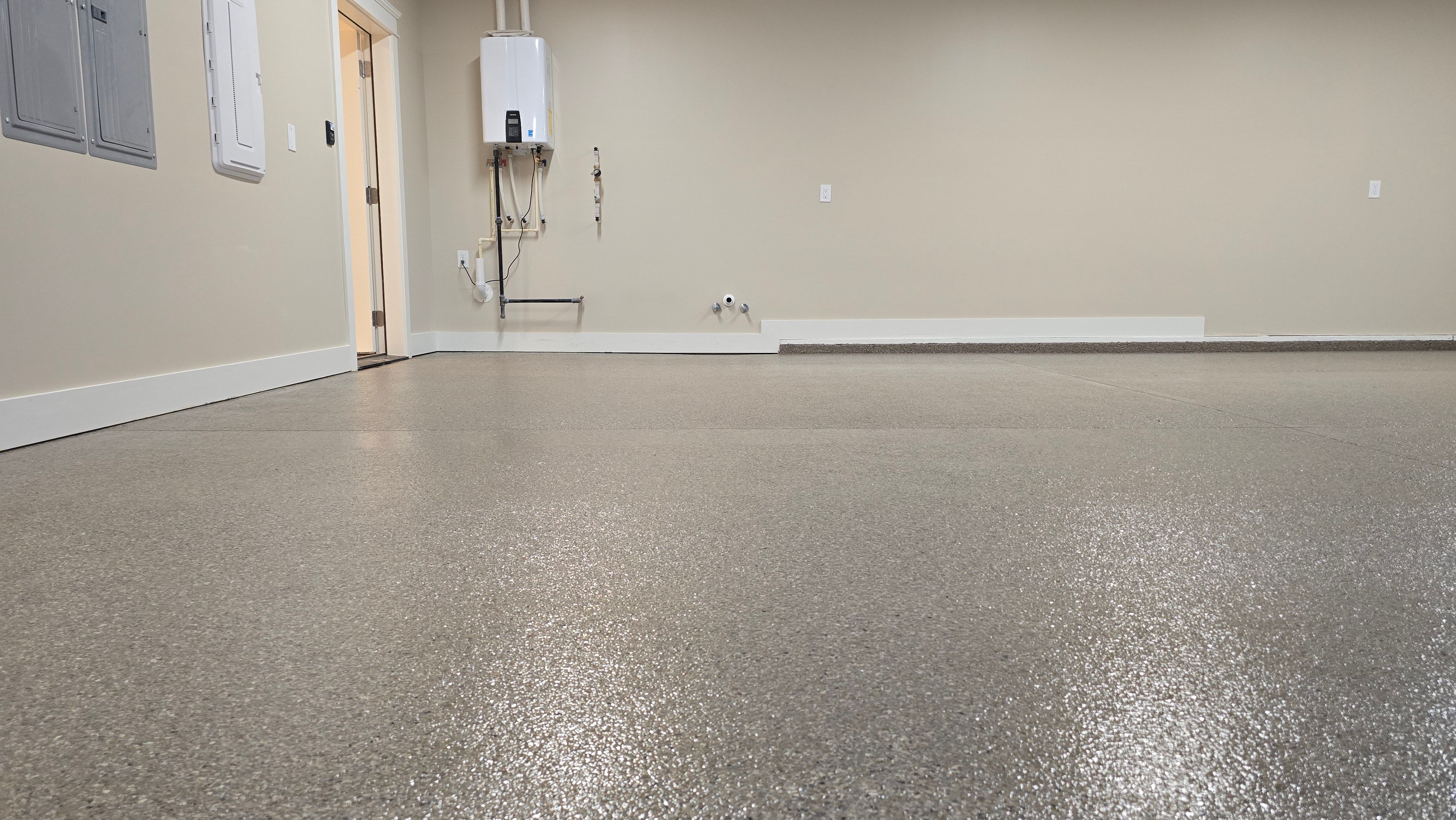 Garage using Obsidian by Elite Floor Solutions