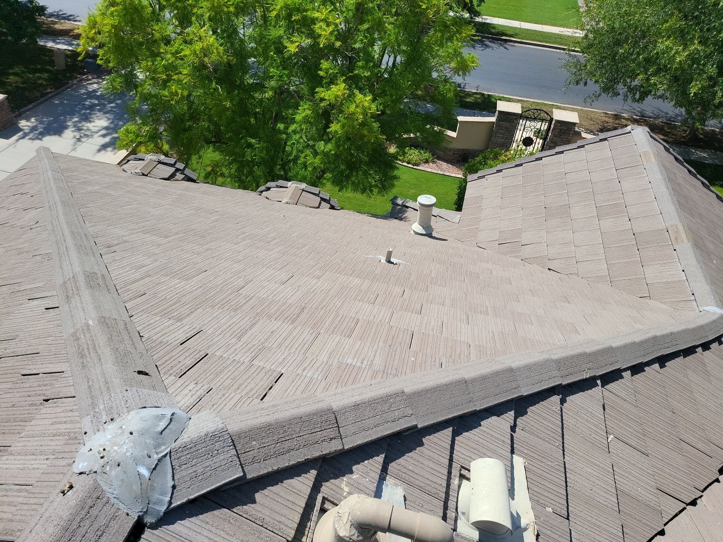 Sierra Beige Concrete Tile  by Reimagine Roofing