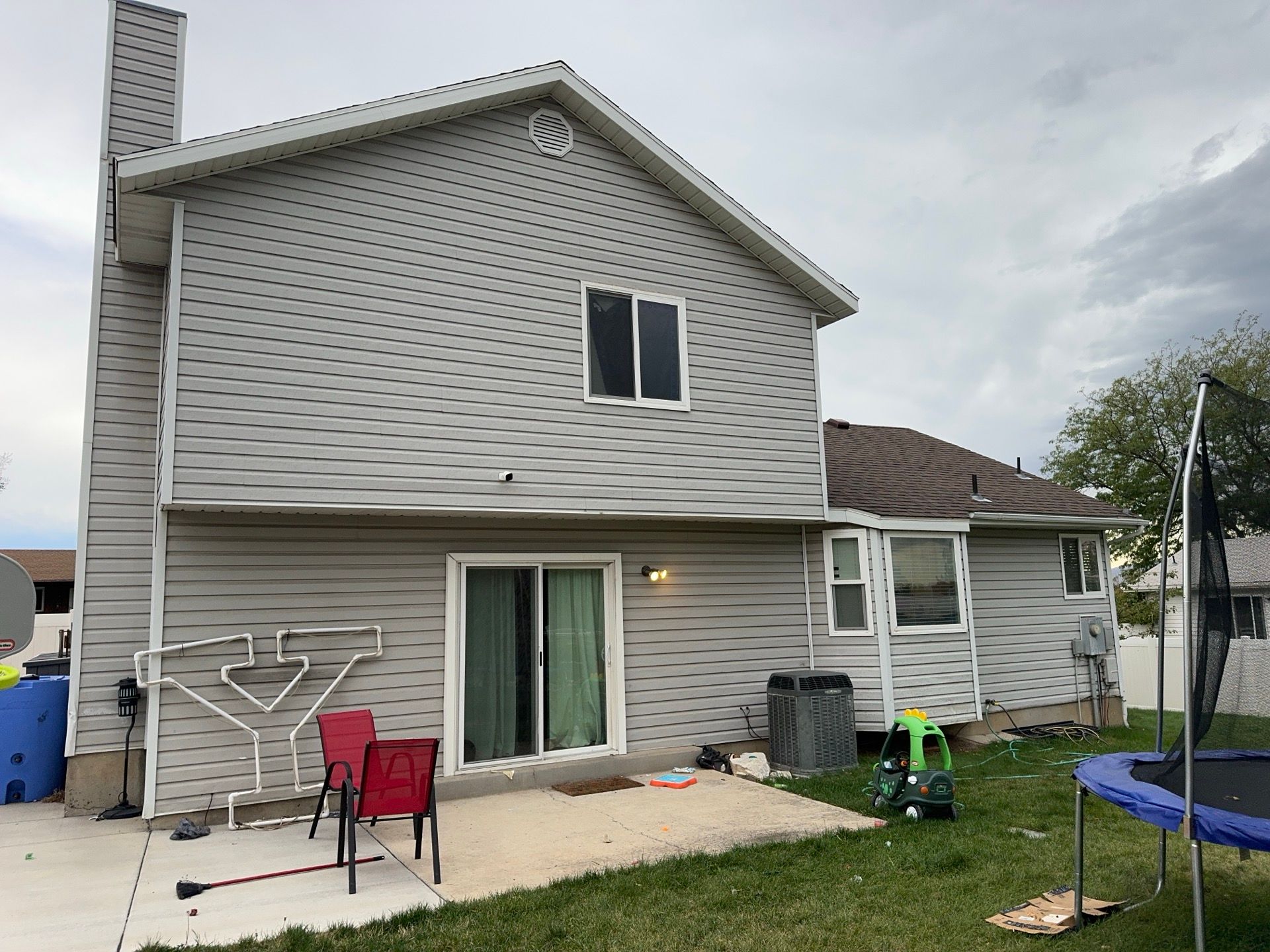 Orem | Complete Vinyl Siding Upgrade | Bayou & White    by Ideal Siding Utah
