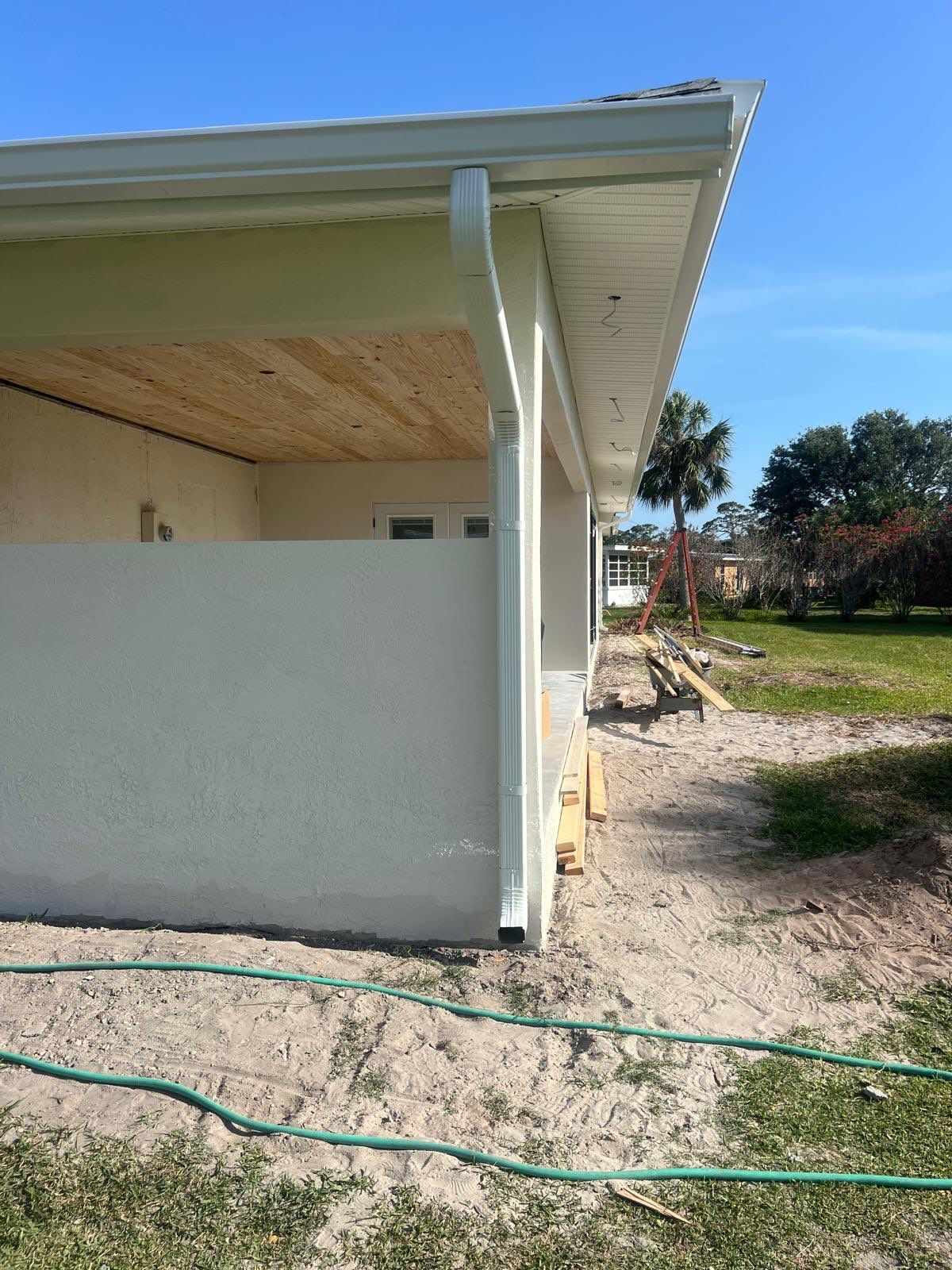 6-Inch Seamless Gutters in Nokomis FL by Gutter Professors