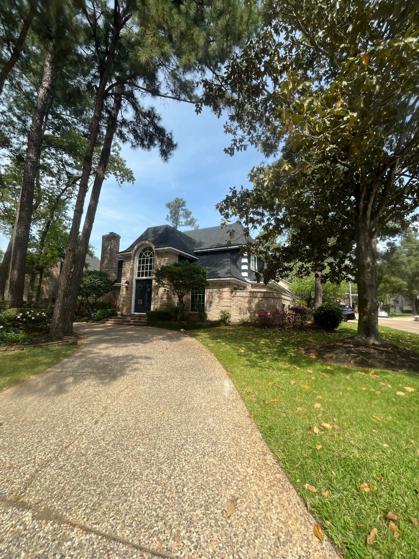 Residential Roofing Installation using Owen's Corning in Champions, Tx by Roof Concepts Construction