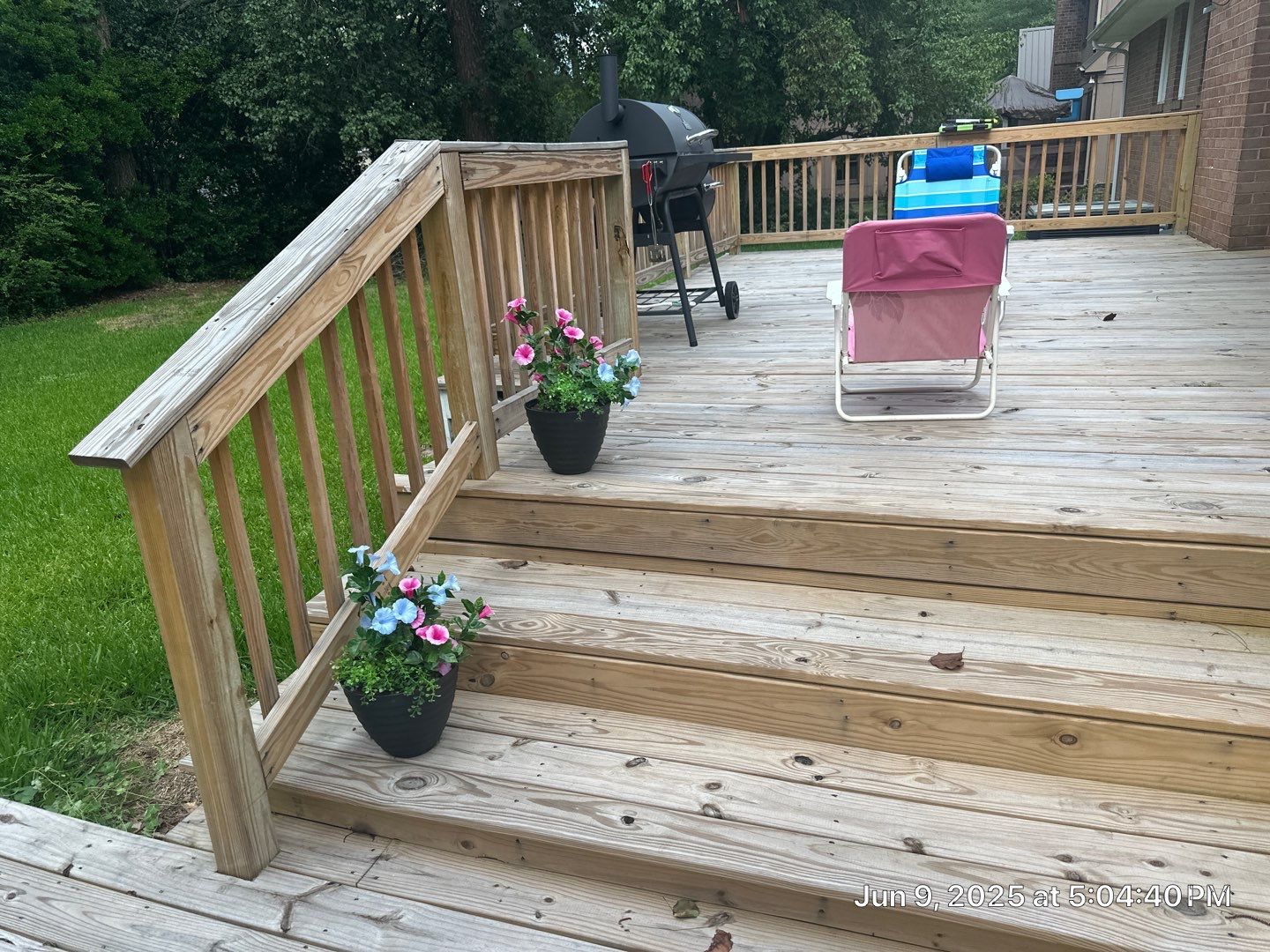 Wood Deck using Wood Sealant by DuraSeal