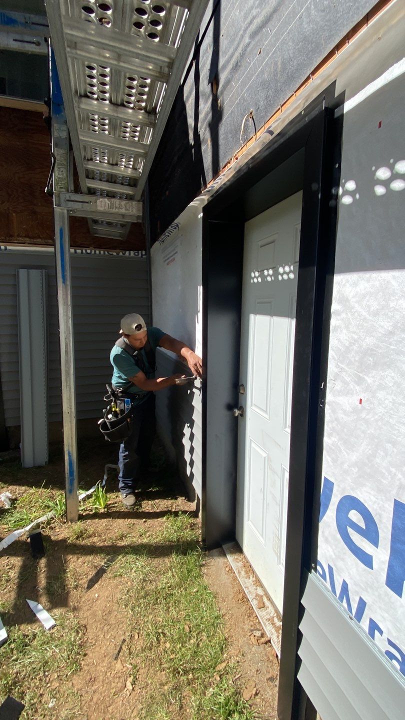 Siding Installation using Certainteed monogram charcoal gray Owens Corning Onyx Black by A Plus Exterior