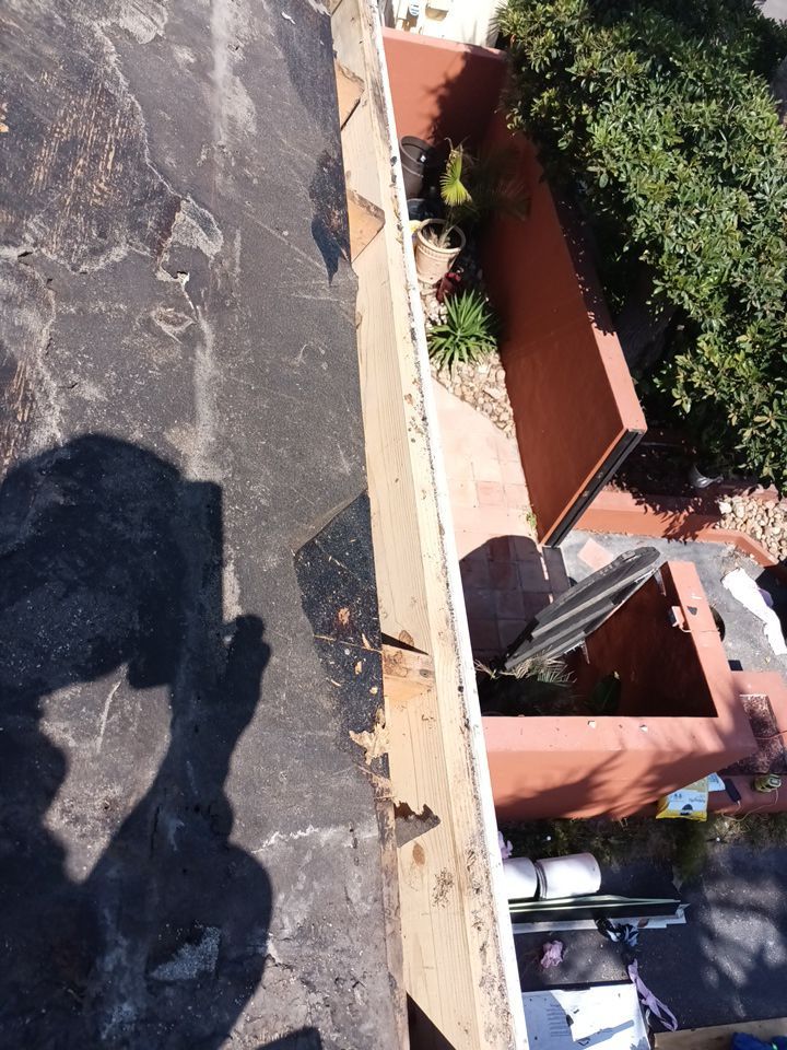 Island Tile Exorcist by Bayfront Roofing and Construction