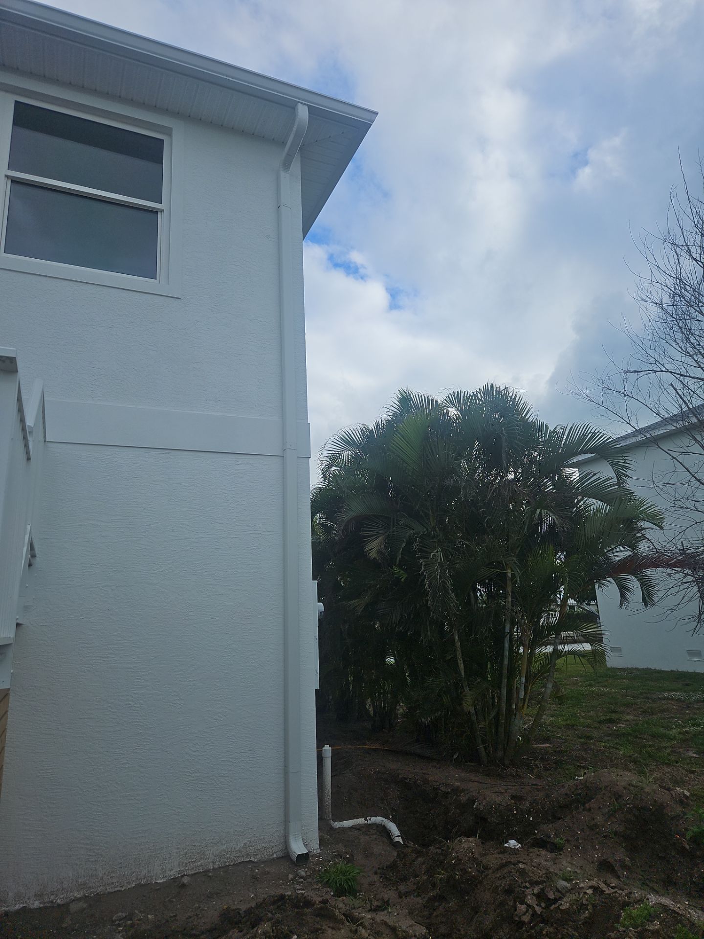 6-inch K-style Seamless Gutters and 3x4 Downspout Elbow Installation in Englewood, FL  by Gutter Professors