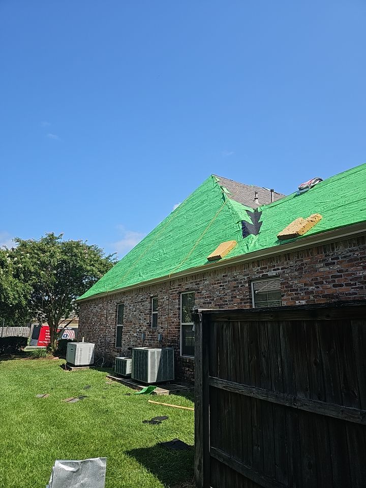 Storm Master Shake Weathered Wood with High profile Ridge Cap by Top Team Roofing & Construction