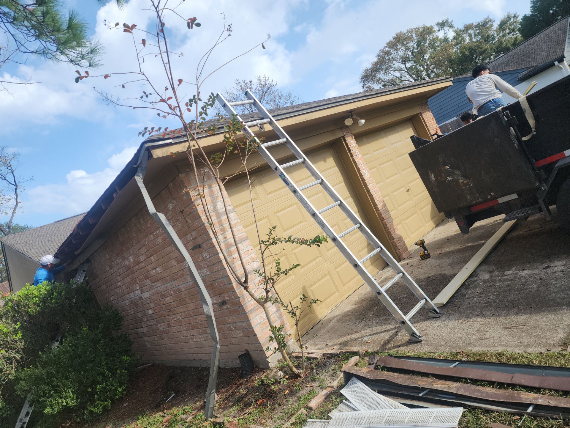 Roof Replacement Houston by Roof Repair Company
