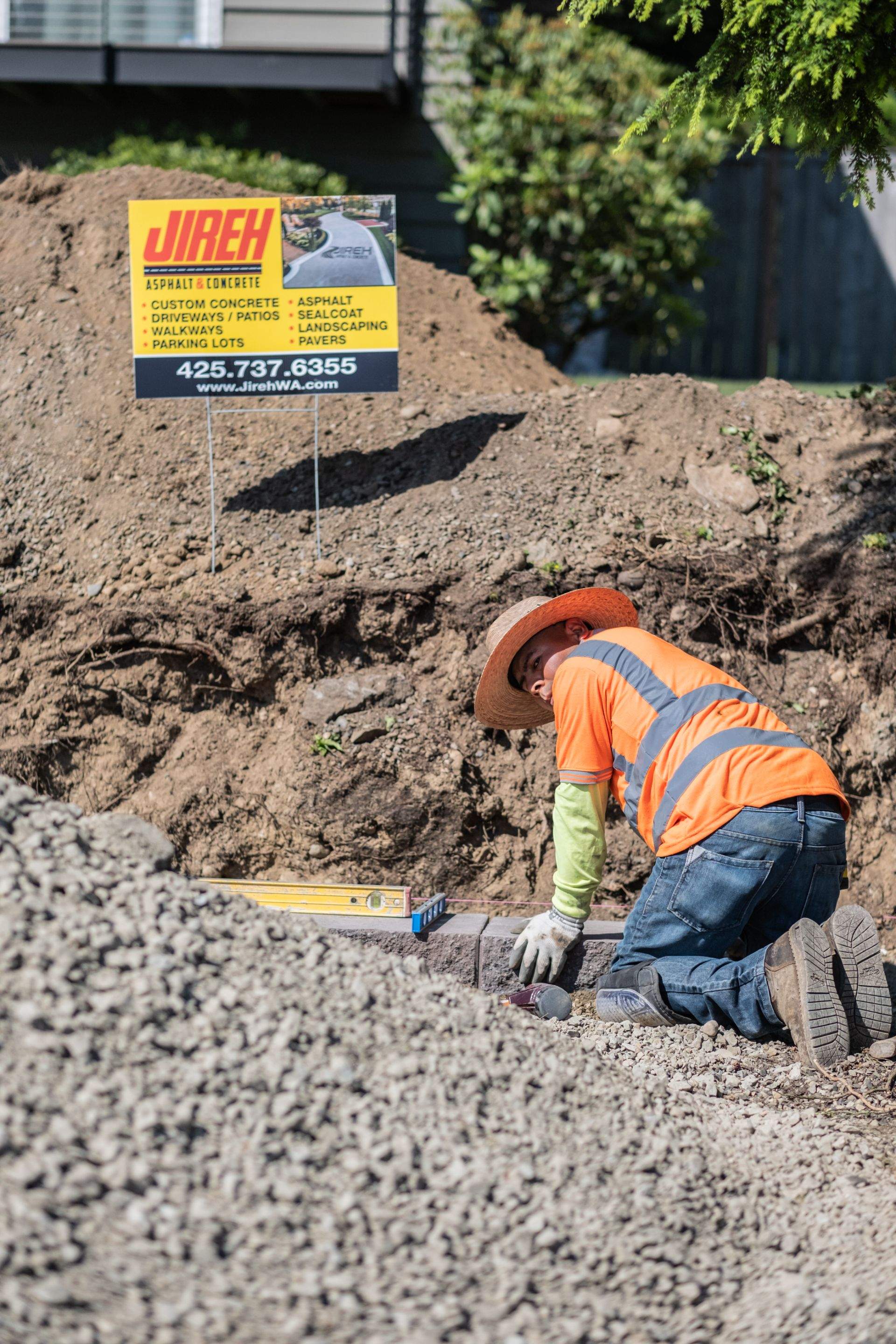 Justin | Retaining Wall, Landscape Project  by Jireh Asphalt & Concrete Inc 