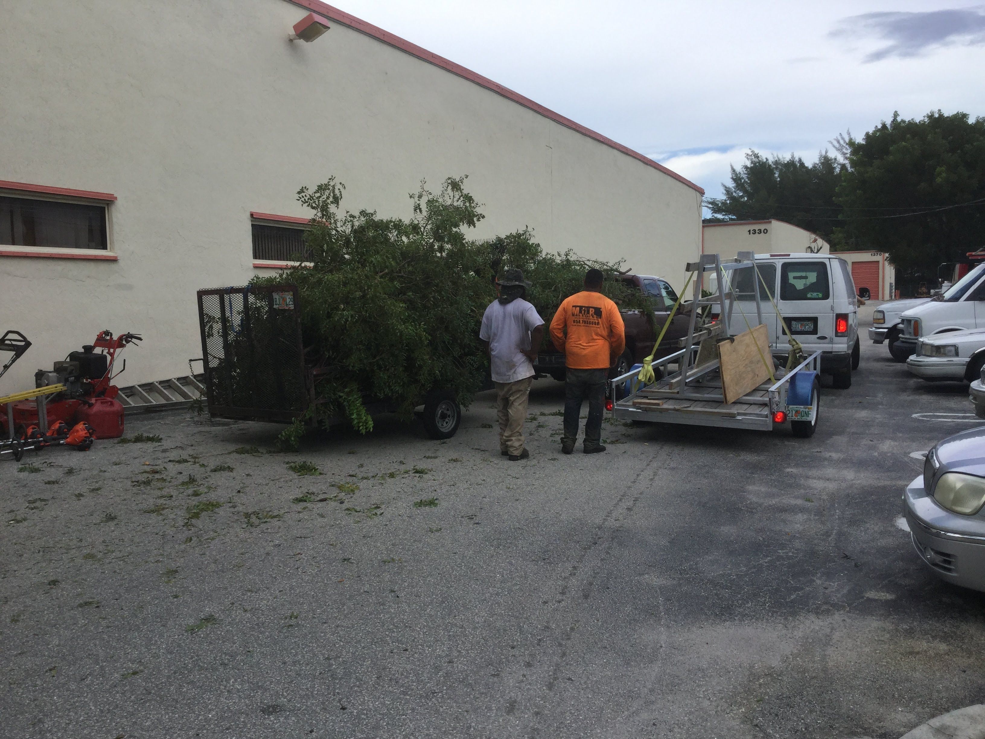 Commercial Tree Trimming & Debris Removal by
M.A.B. Landscaping & Property Maintenance