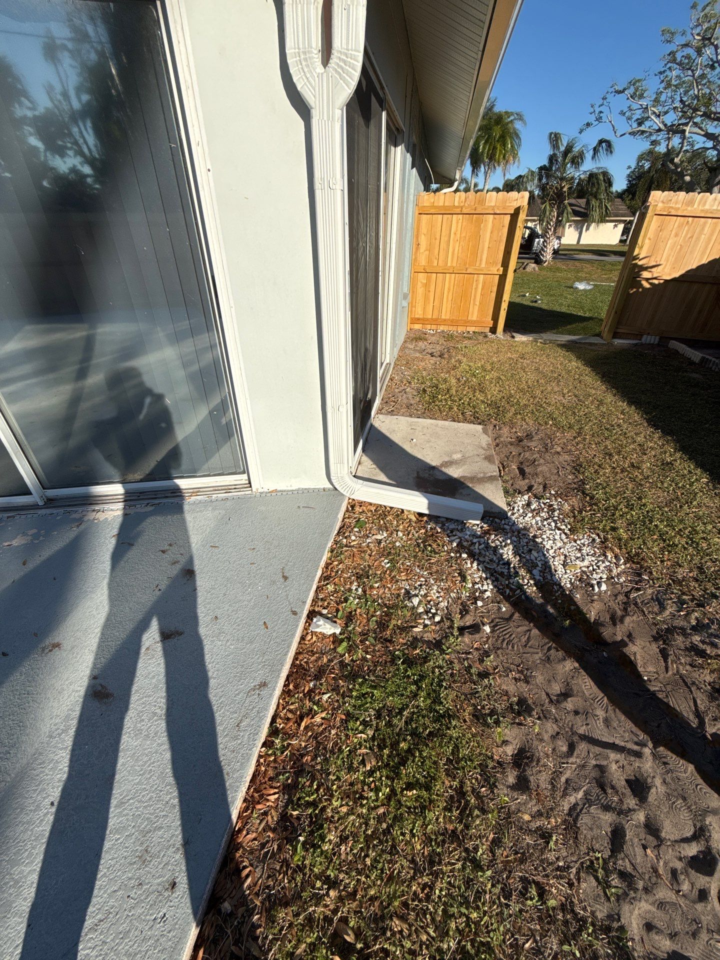 6-Inch Seamless Gutters in Sarasota FL by Gutter Professors