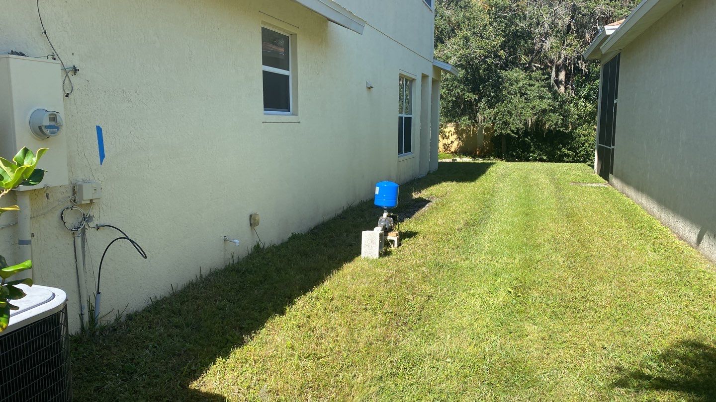 Sarasota, FL 6ft. Tall White Vinyl Privacy Fence  by Asap fence and gates, LLC