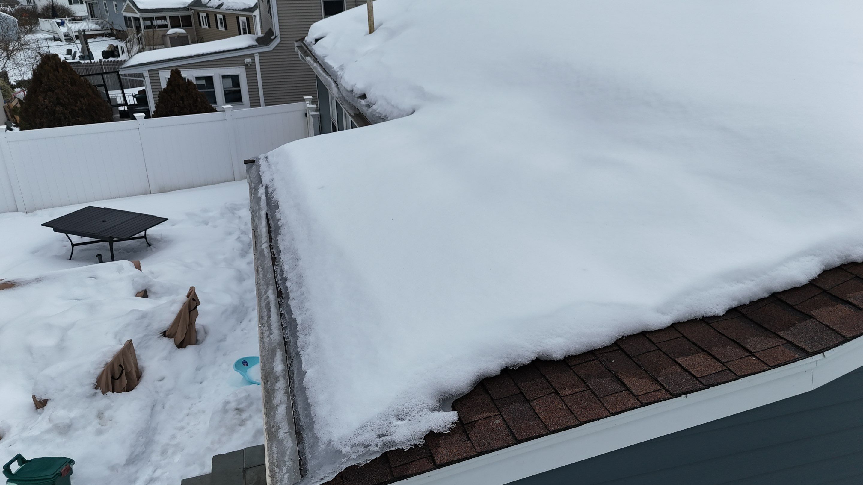 Ice Dam Removal & Snow Removal in Woburn, MA by Mighty Dog Roofing of Greater Middlesex County