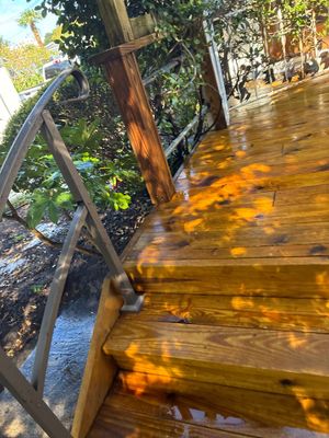 Deck using Wood Sealant
