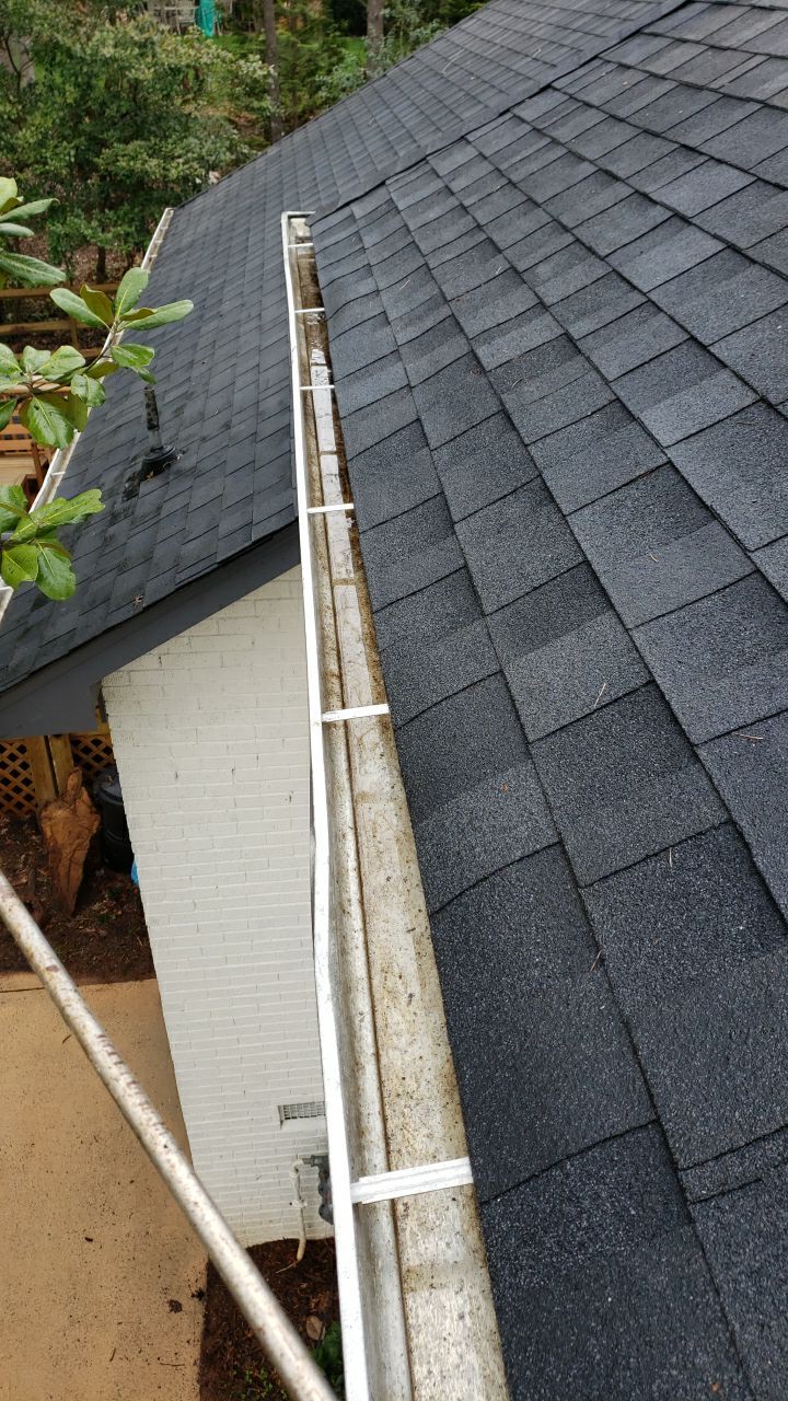 House Wash using cleaner by Power Wash Masters LLC