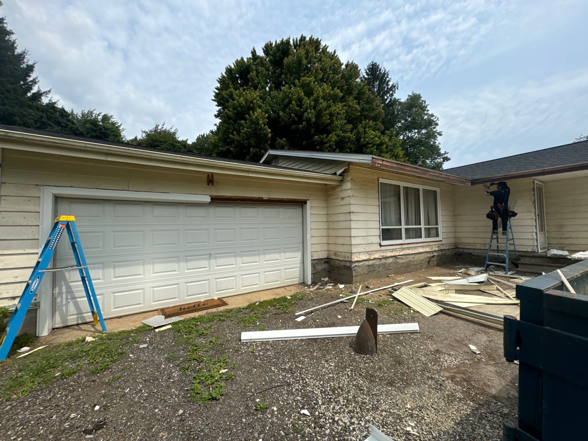 Roof, Siding, and Gutter Replacement by Homestyle in Painesville by Homestyle Home Improvements (HHI)