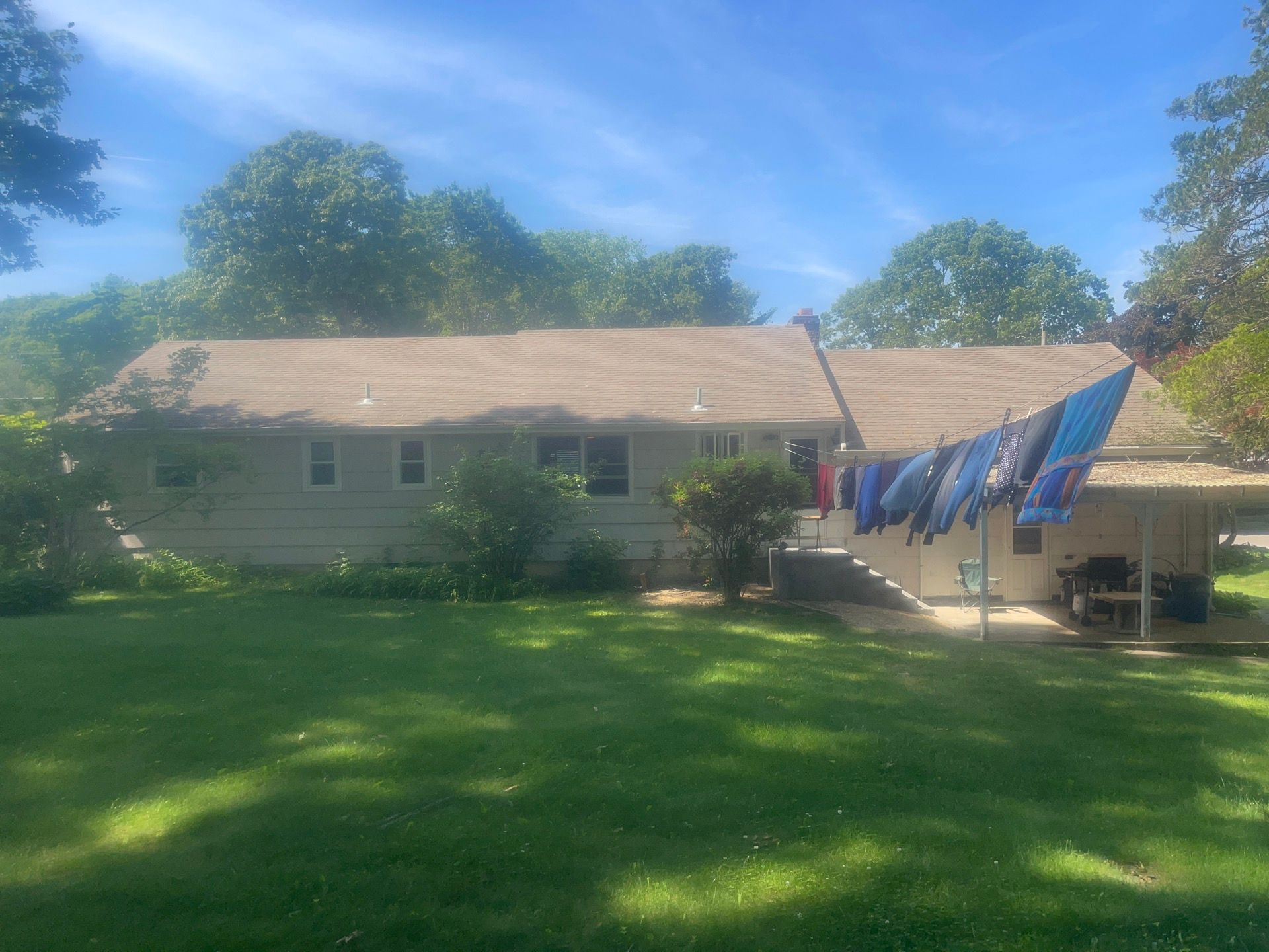 Siding Installation using CertainTeed Monogram Vinyl Siding - D4 - Granite Gray by A Plus Exterior
