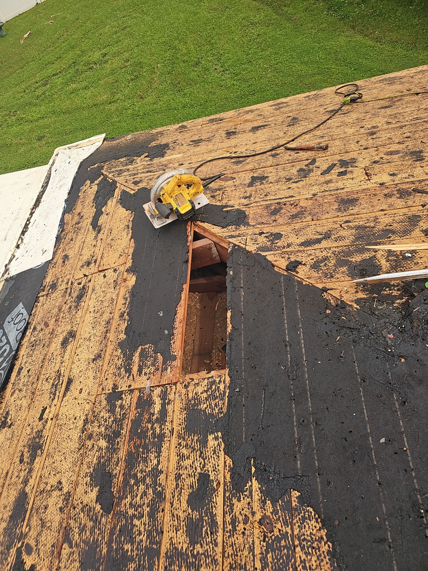 Project in St. Petersburg 33705 by Mitchell Roofing Company LLC