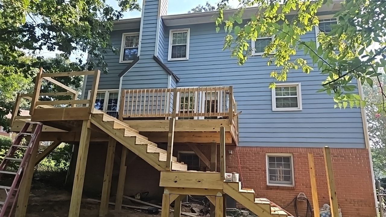 Russet Cove Circle - Deck Installation by Pillar and Pine