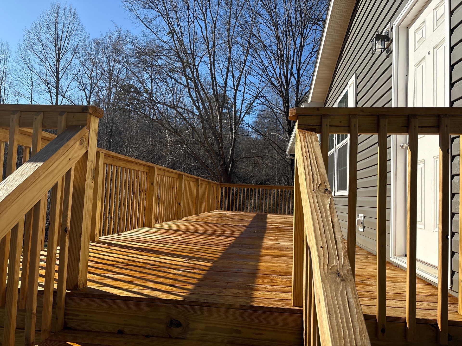 Wood Deck using Wood Sealant by DuraSeal