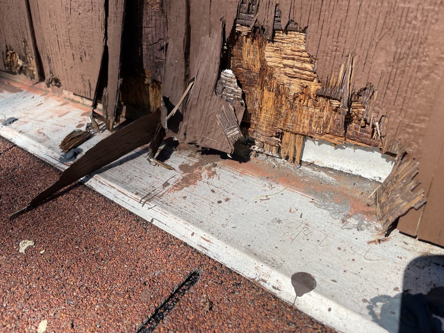 Reston CertainTeed Landmark Resawn Shake New Roof Installation & Siding/Trim Repairs by RM Banning, Inc.