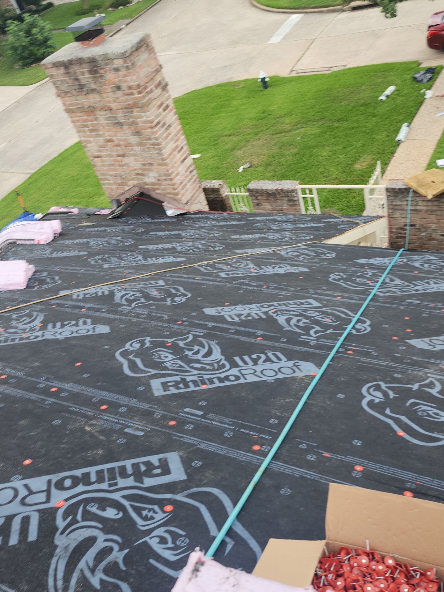 Residential Roofing Installation using Owen's Corning Duration (Lifetime) Shingles by Roof Repair Company