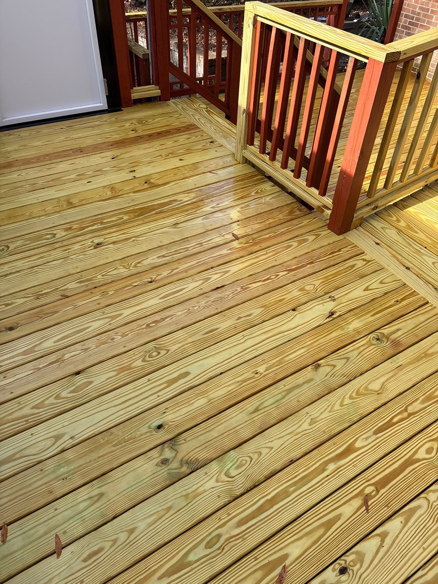 Wood Deck using Wood Sealant by DuraSeal