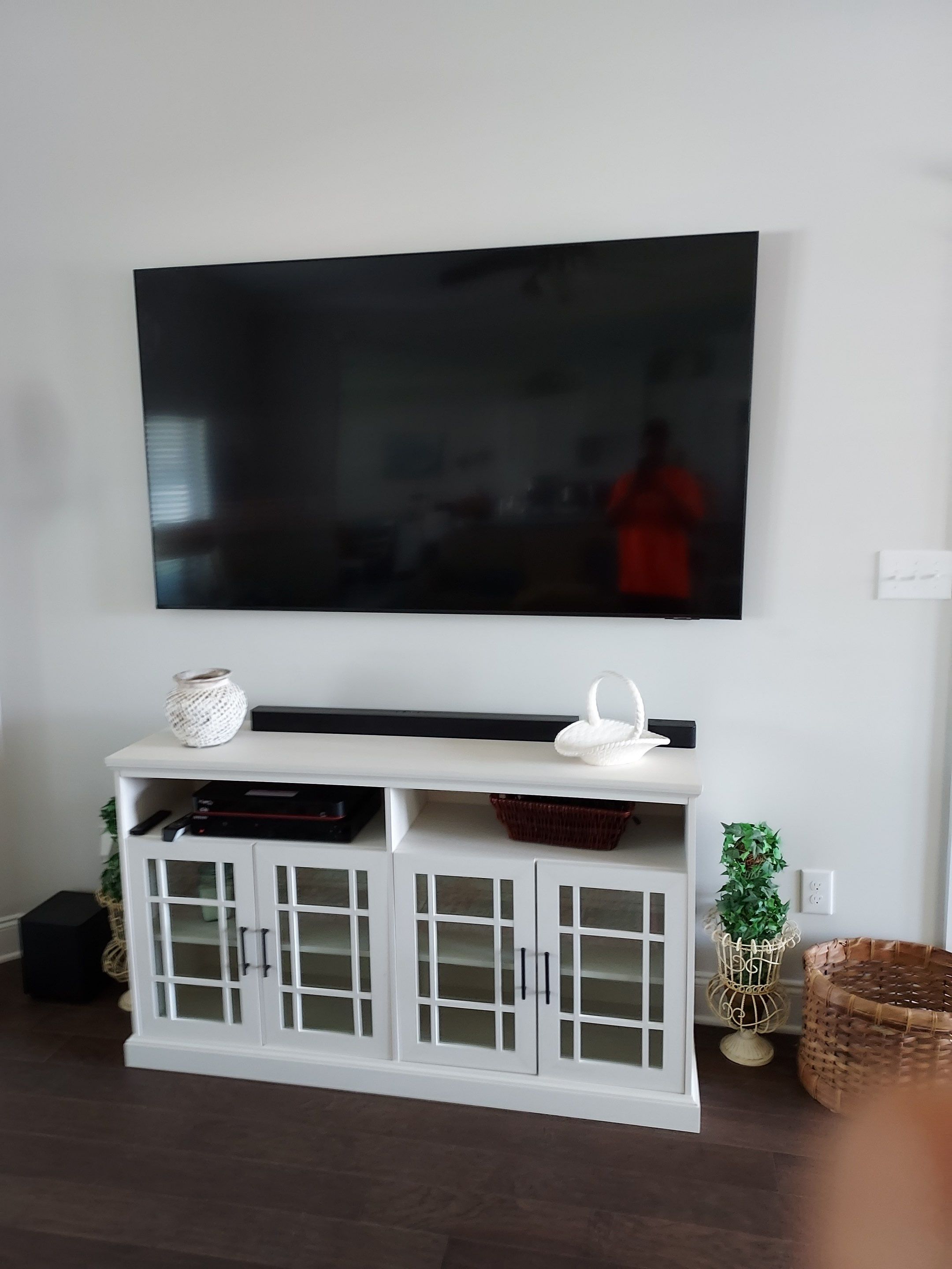 Basic TV Mounting Projects by Hangman Mounting & Installation 