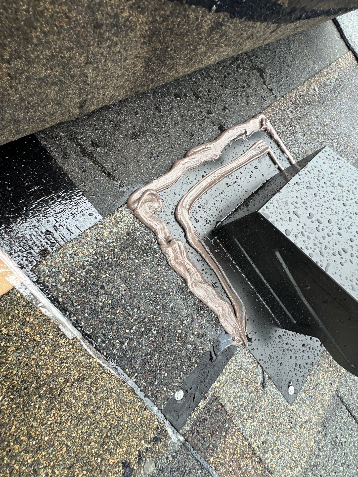 Hail Damage using Owen's Corning Duration (Lifetime) Shingles by Roof Repair Company