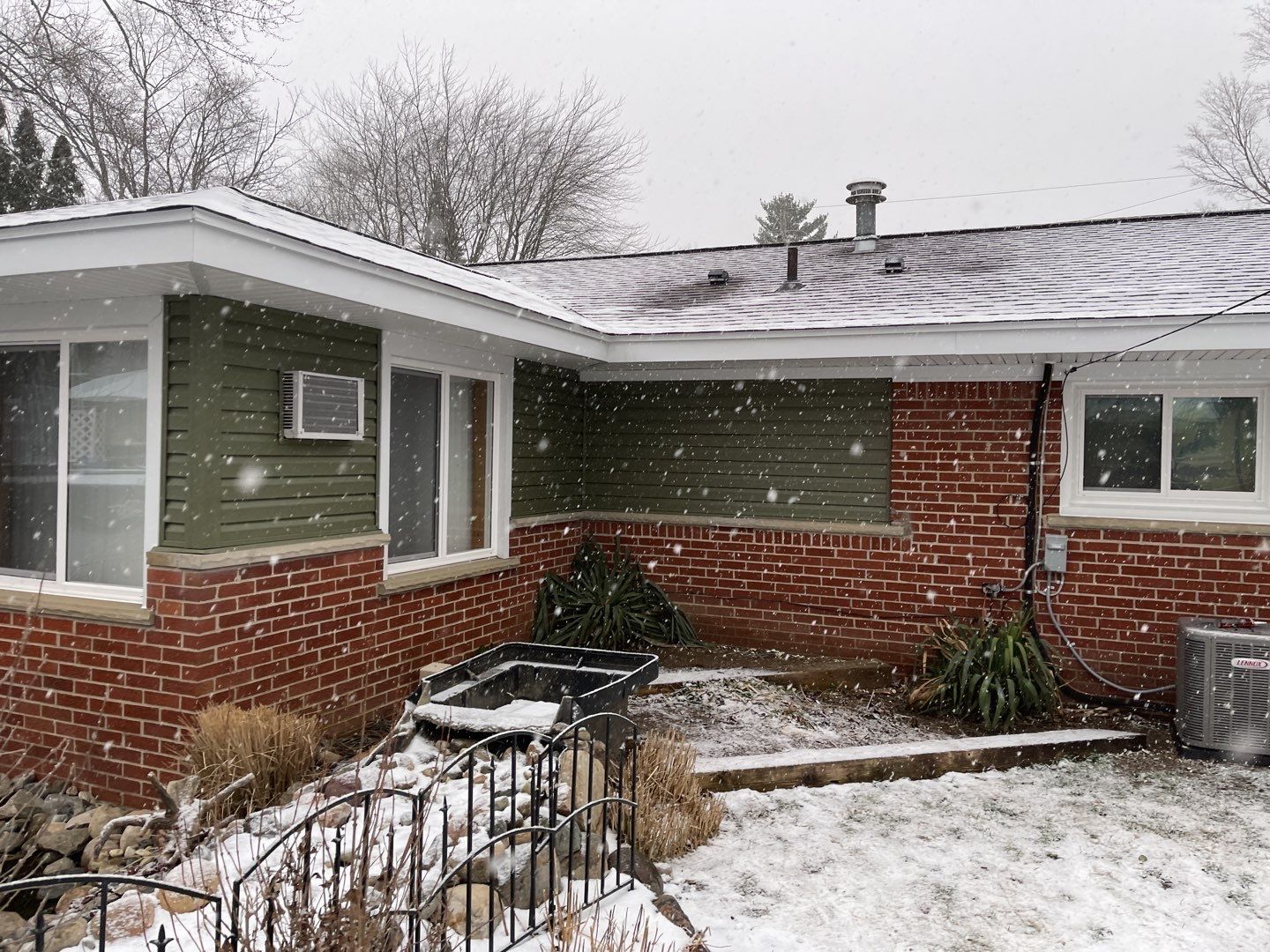 Roof Replacement using CertainTeed Landmark by 180 Contractors