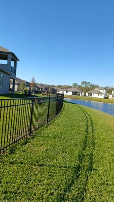 Parrish, FL 4 ft. Tall 3-Rail Black Aluminum 
