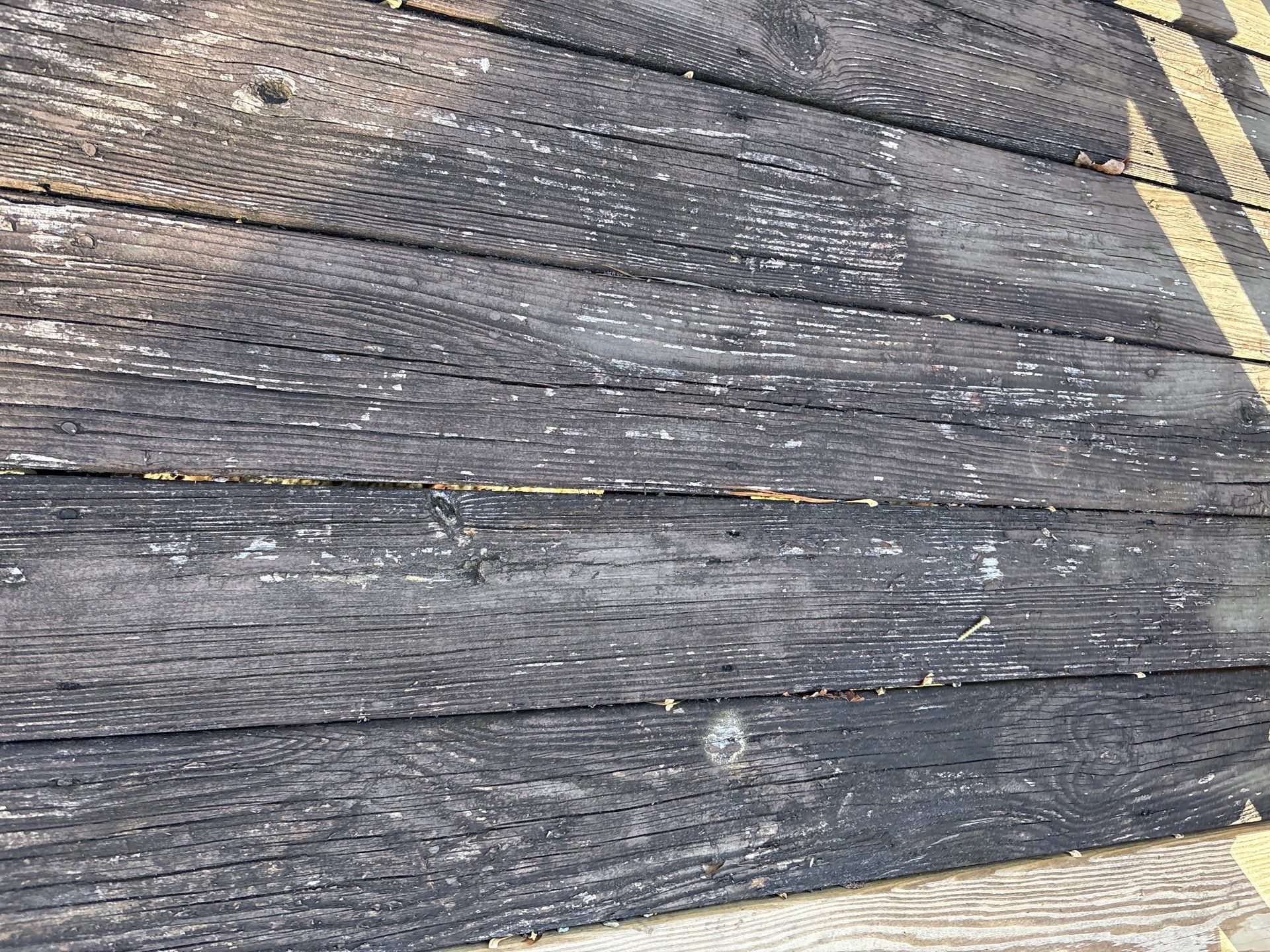Wood Deck using Wood Sealant by DuraSeal