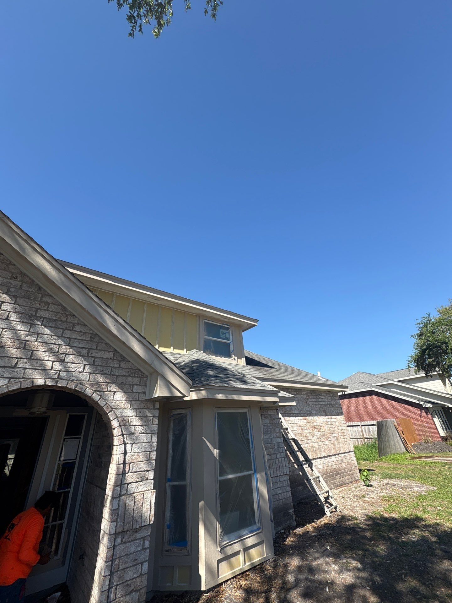 Run down on River Drive by Bayfront Roofing and Construction