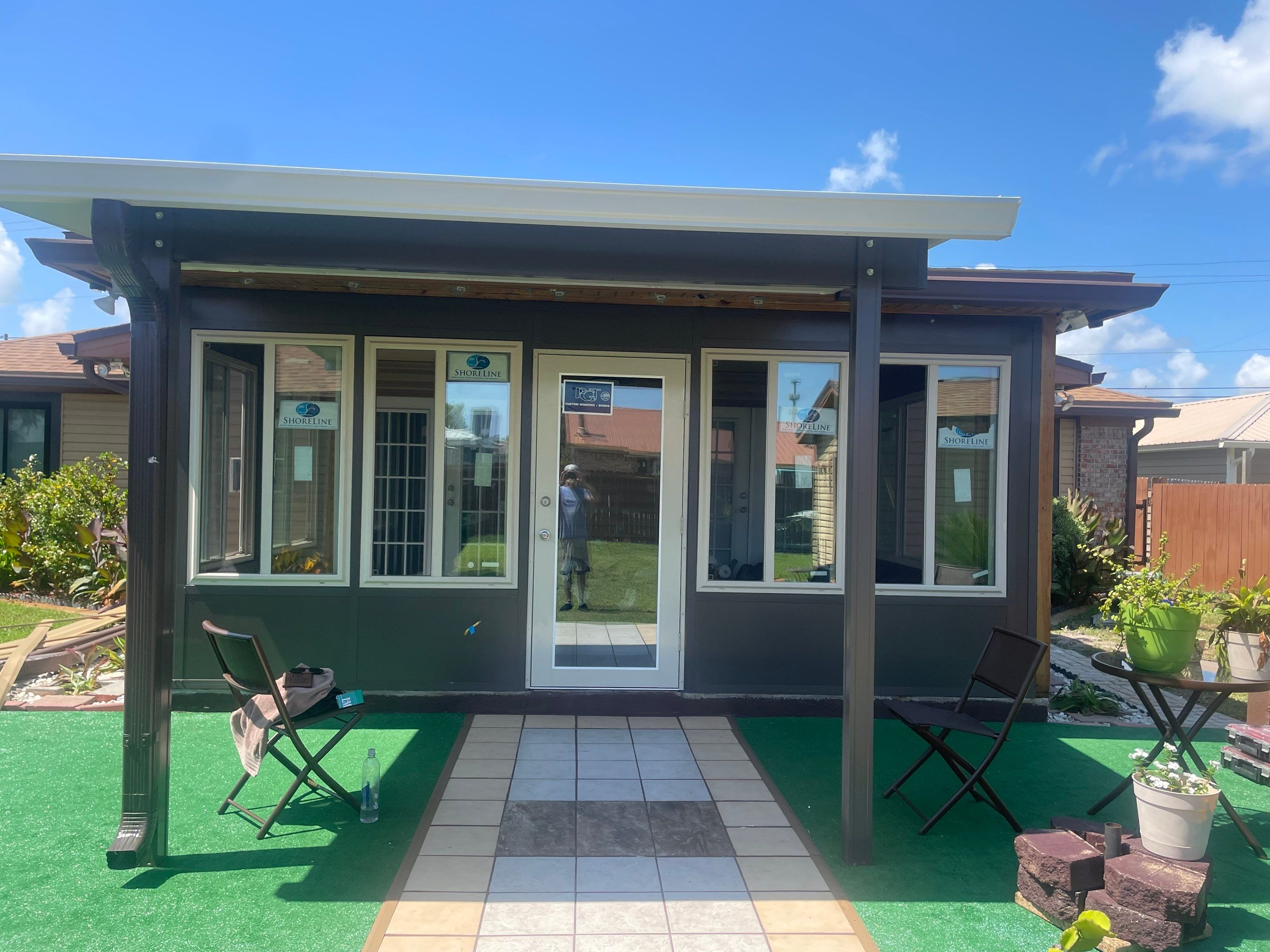Glass Room using Colorbeam by Titan Sunrooms