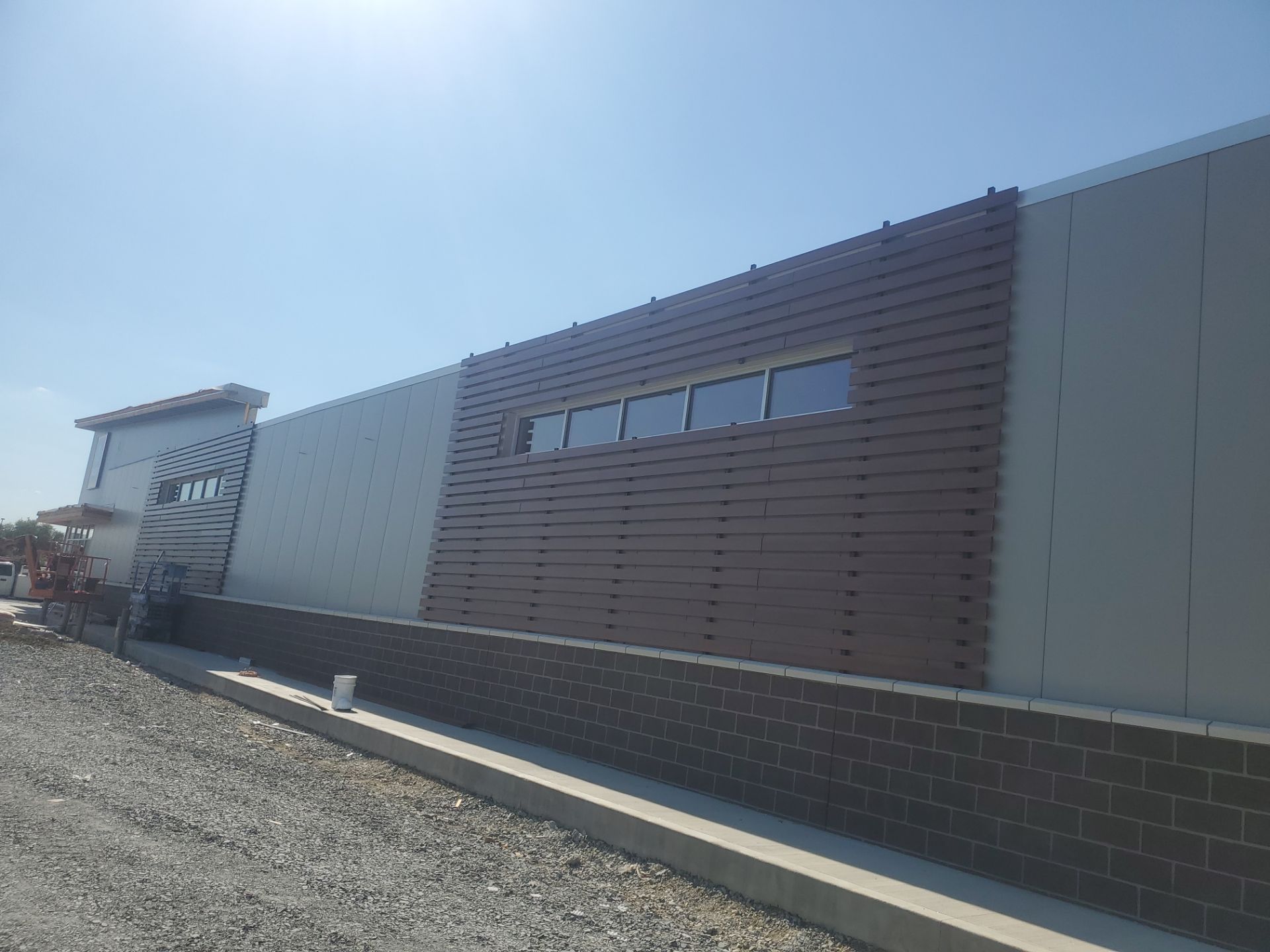 Aldi London - New Construction  by Nitro Roofing and Construction