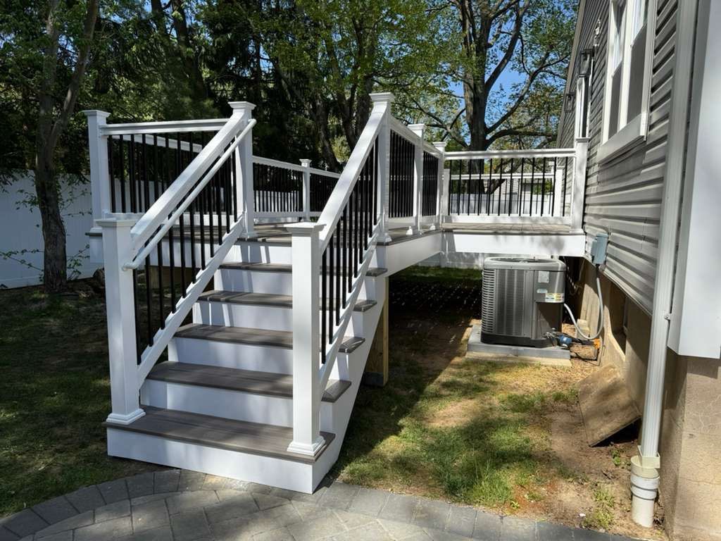 New Deck in East Brunswick, New Jersey by deck guardian