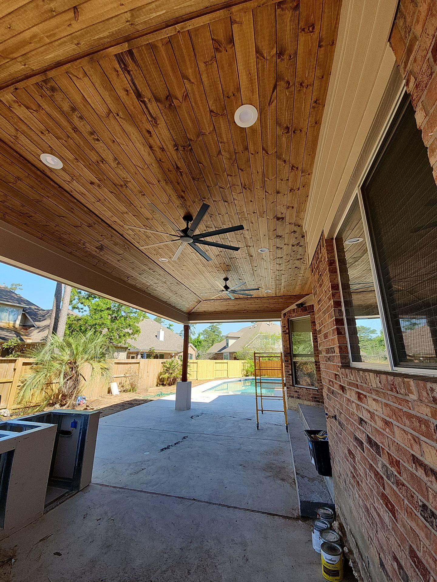 Pool, Patio Cover and Summer Kitchen in Sterling Ridge by SophAlx LLC