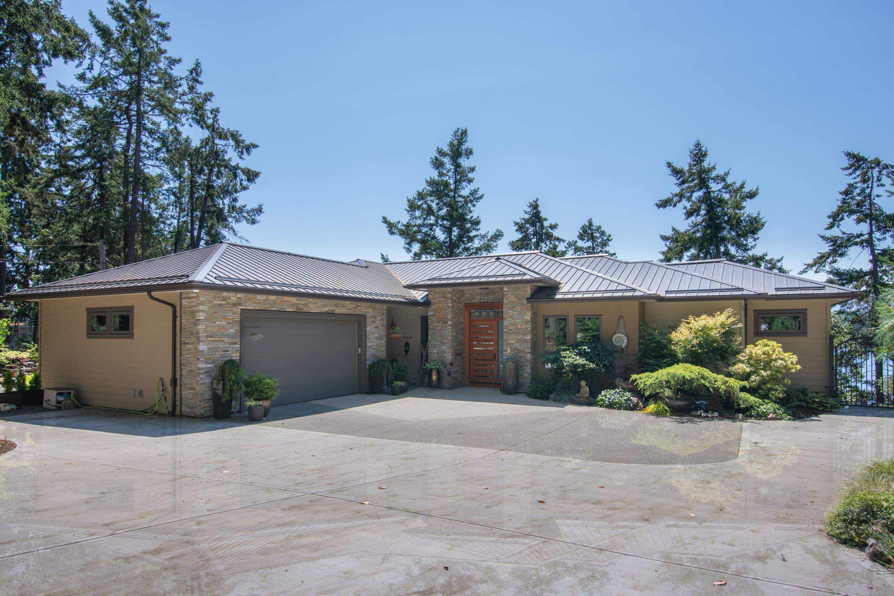 Marina Way Custom Home by Camelot Homes