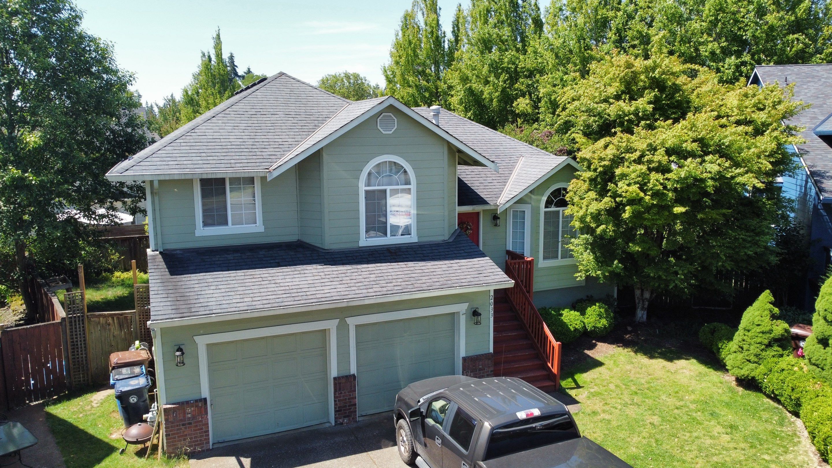 Residential Roofing Installation using Asphalt Shingles by Vitan Construction LLC 