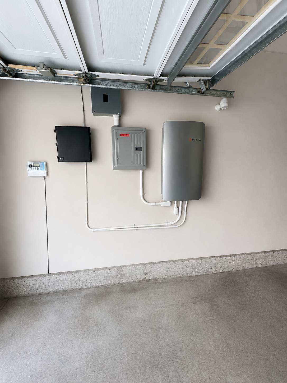 Enphase Energy Storage and EV Charger Installation in Thousand Oaks by AWS Solar