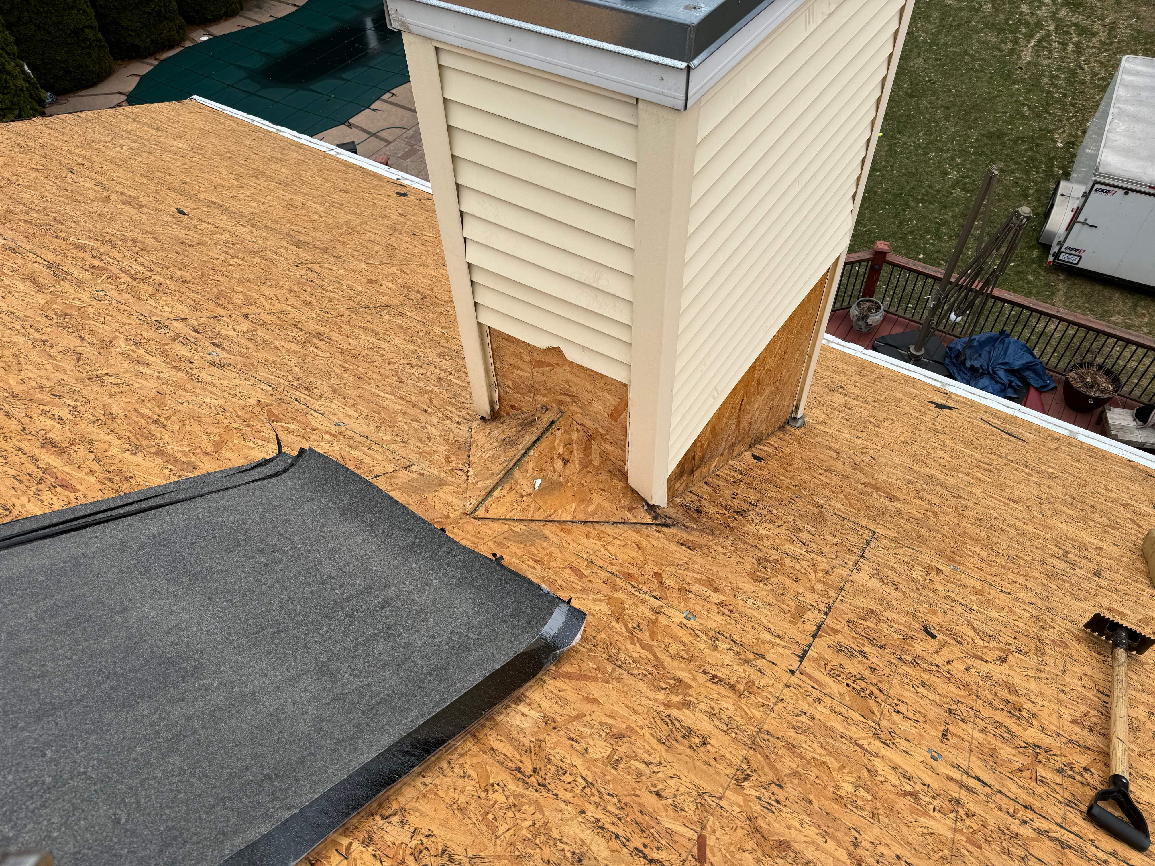Residential Roofing Installation using Certainteed Landmark ClimateFlex by GRACCO
