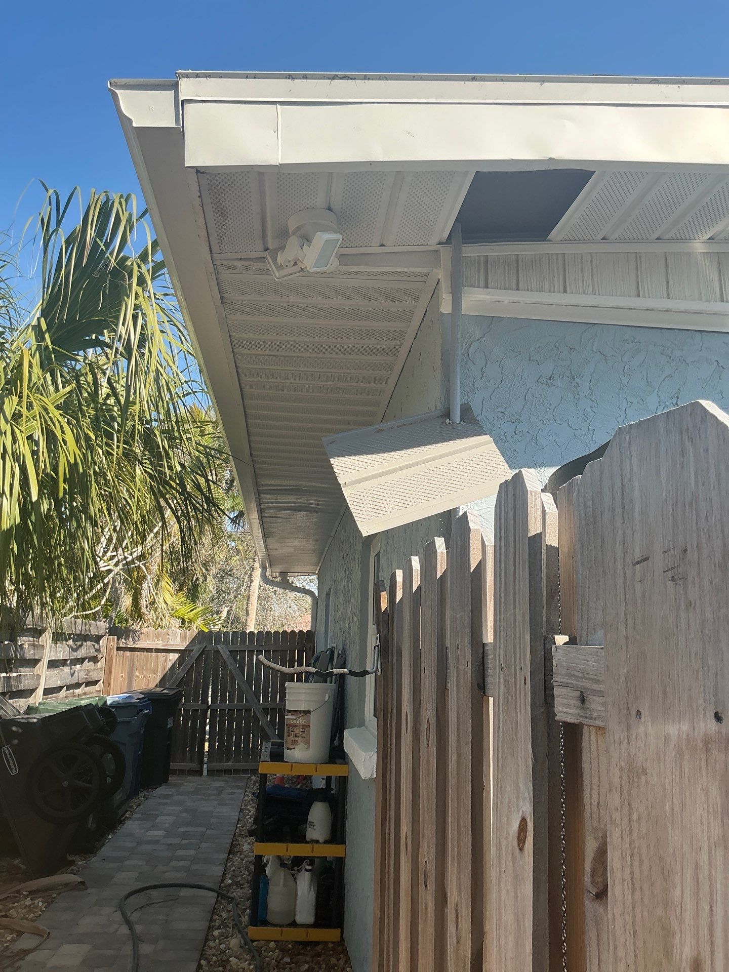 New Metal Soffit and Fascia in Siesta Key FL by Gutter Professors