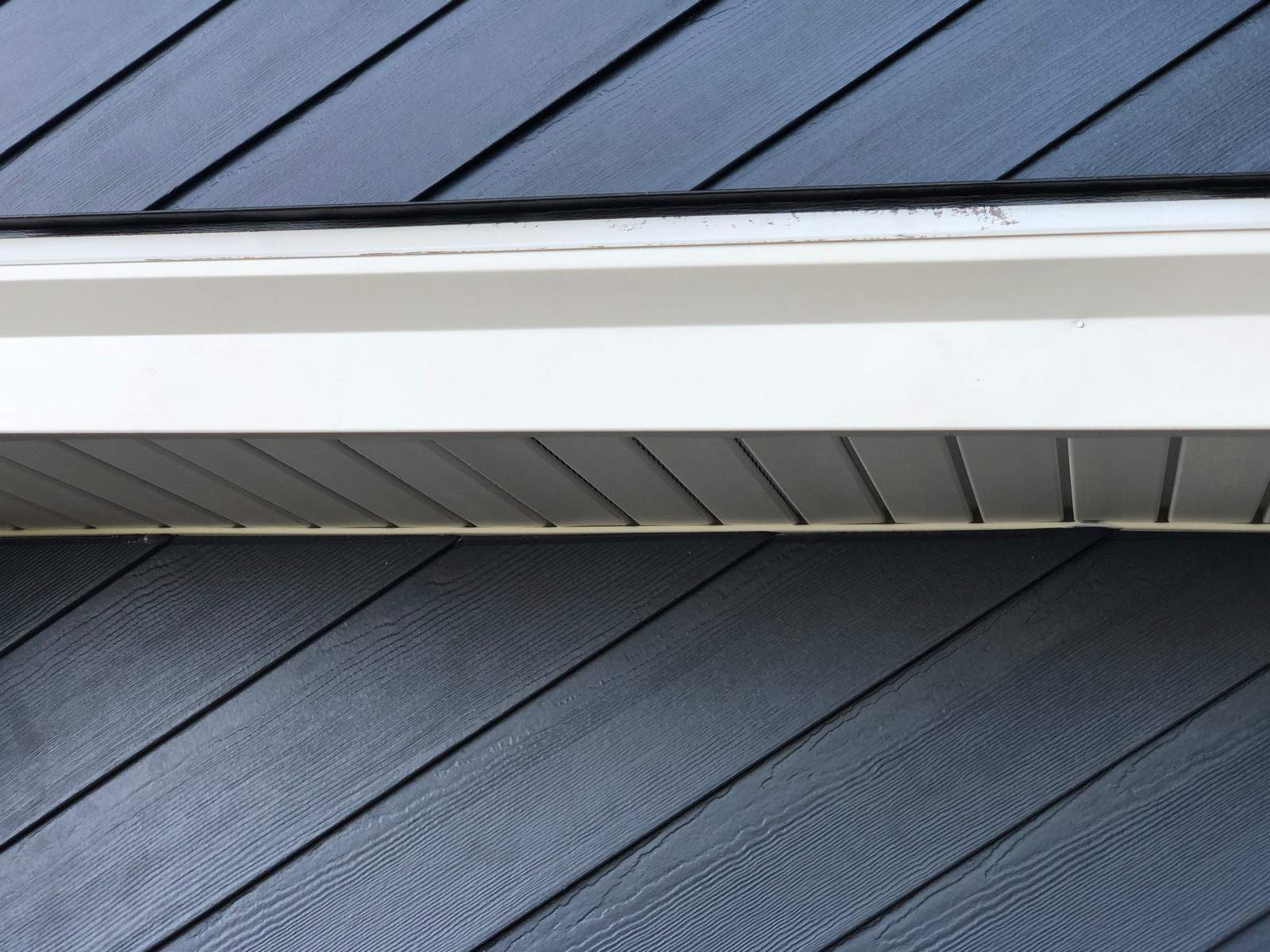 Siding Installation using JH Batten Smooth and JH Cedar Mill Plank by ExteriorPros