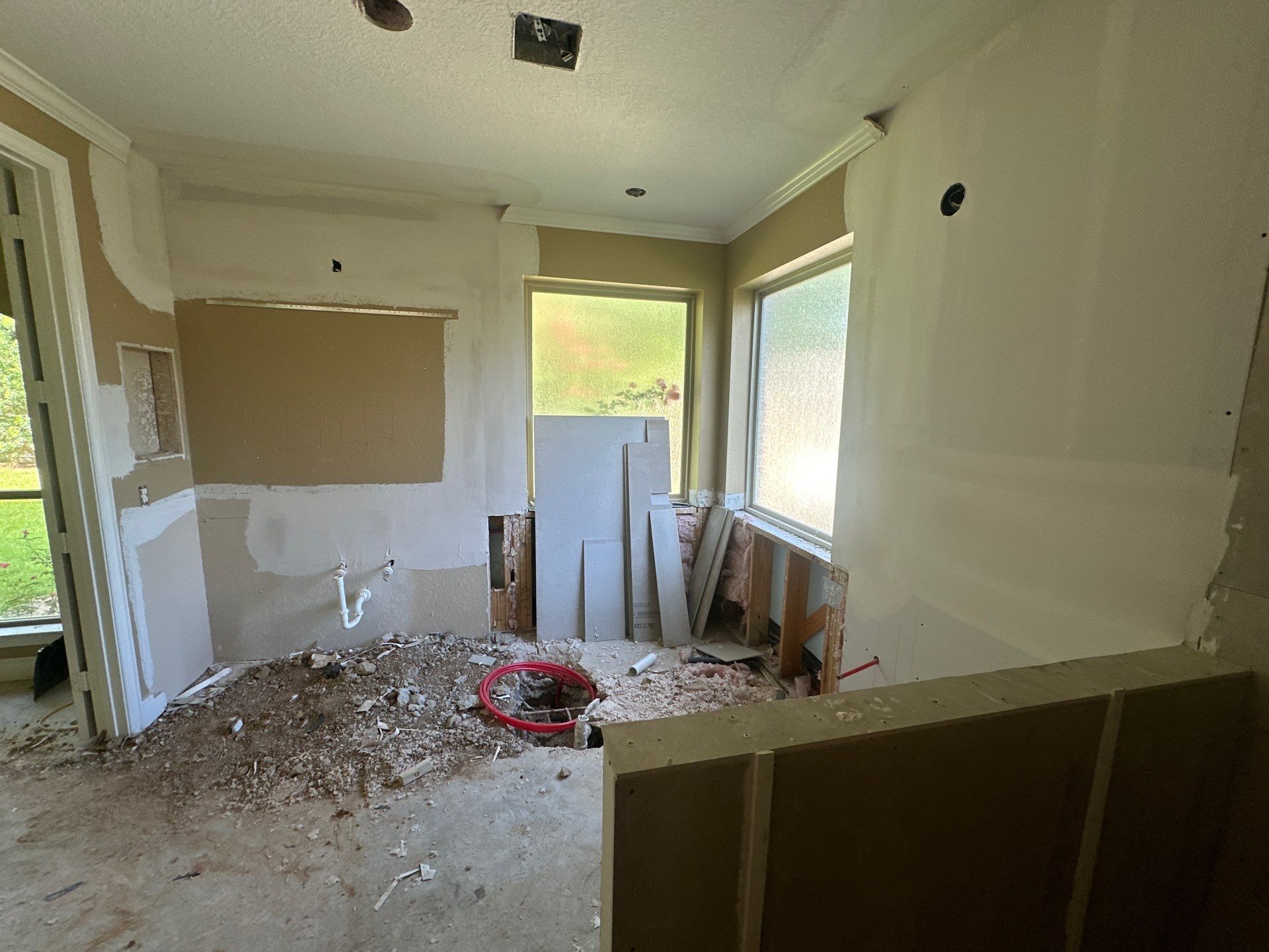 Full House Remodel in Creekside Park by SophAlx LLC