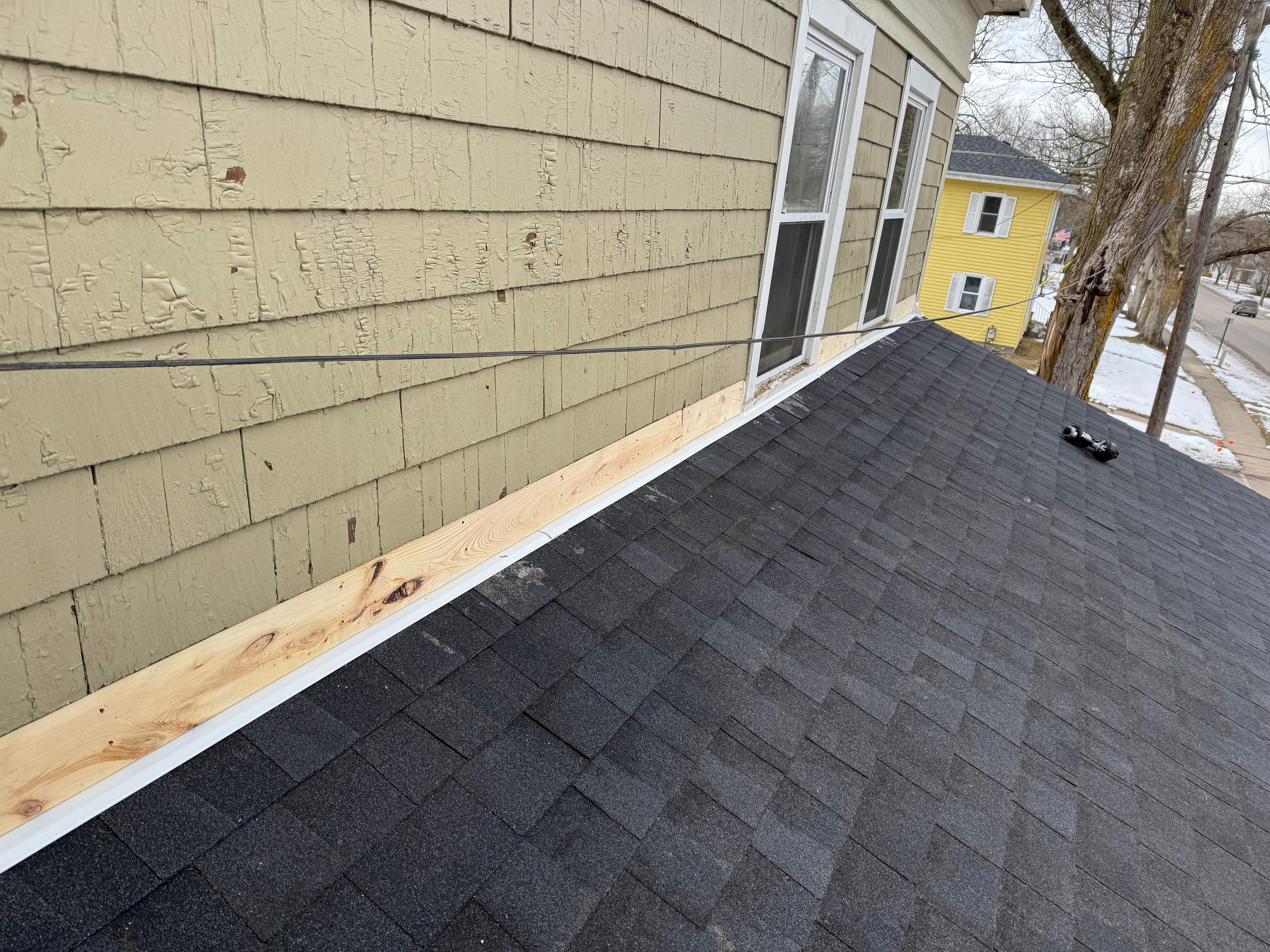Residential Roof Replacement with Atlas Impact Resistant Shingles by GRACCO