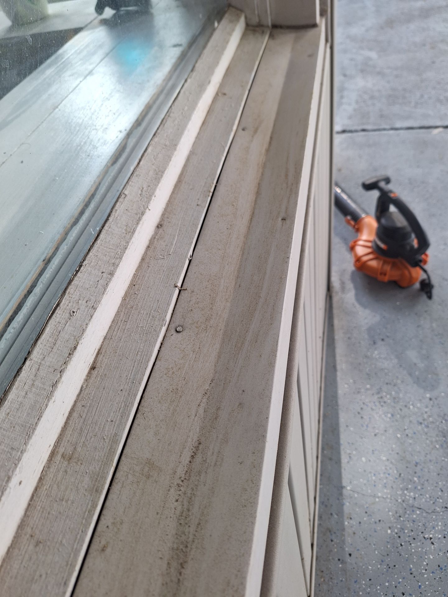 Twin Lake Residential Power Washing and Exterior Surface Cleaning by Gordon Painting