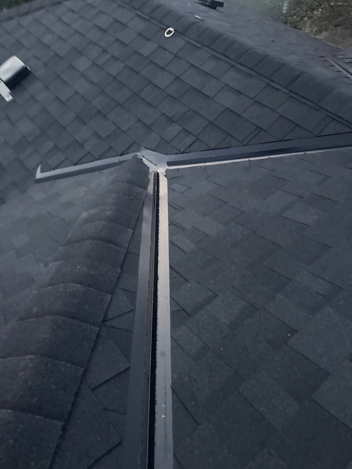 Residential Roof Repair – Roseburg, OR by BEST Roofing & Waterproofing